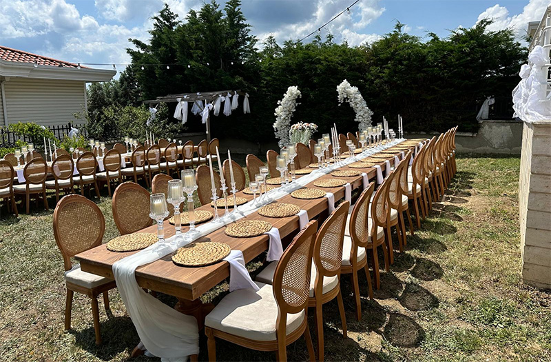 Ahşap Masa Sandalye Kiralama